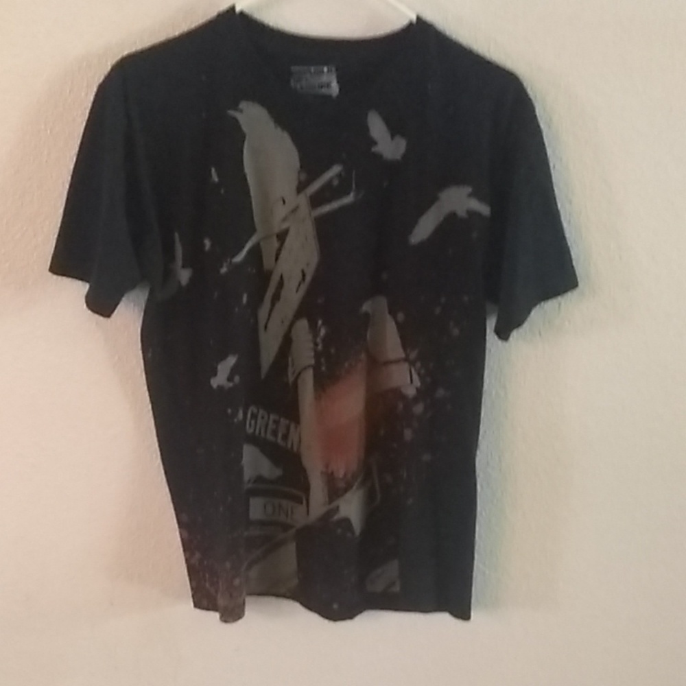 Men's Republic Size Medium